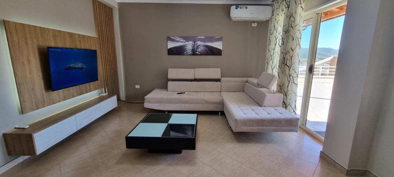 Luis Penthouse Apartment Berat Exterior photo